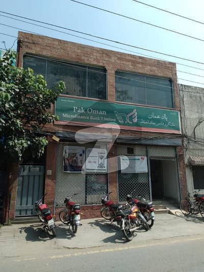 فیروزپور روڈ لاہور میں 8 مرلہ عمارت 5.5 کروڑ میں برائے فروخت۔