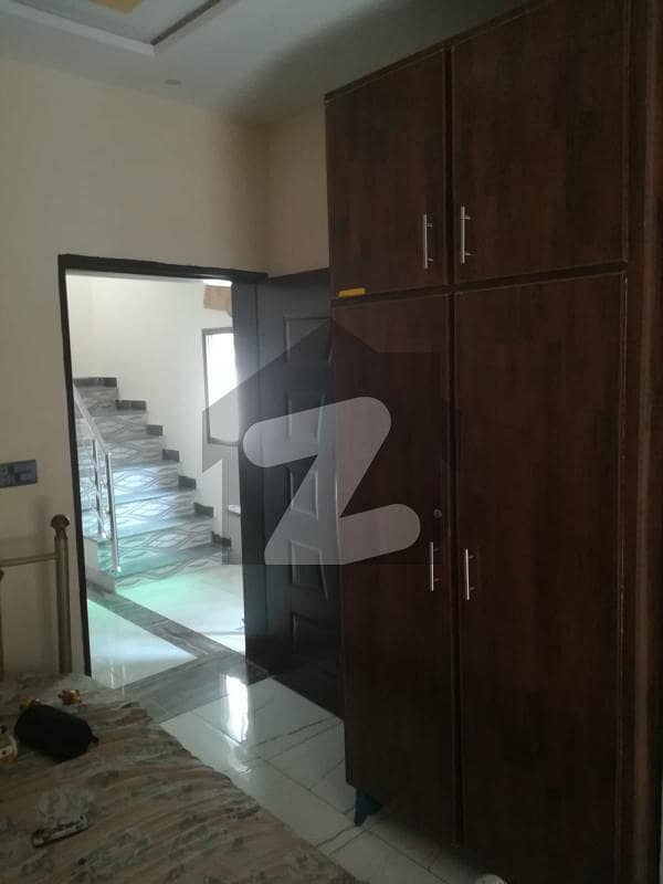 گلشنِ راوی لاہور میں 4 کمروں کا 4 مرلہ مکان 1.6 کروڑ میں برائے فروخت۔