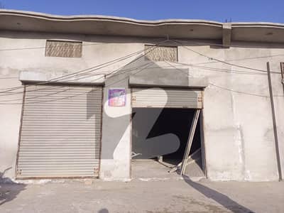 In Shadiwal Road 5 Marla Building For sale