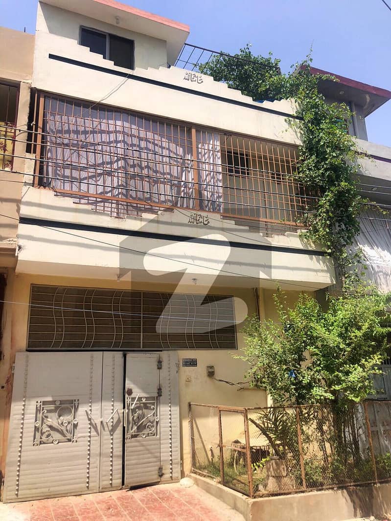 Stunning 675 Square Feet House In Alipur Farash Available