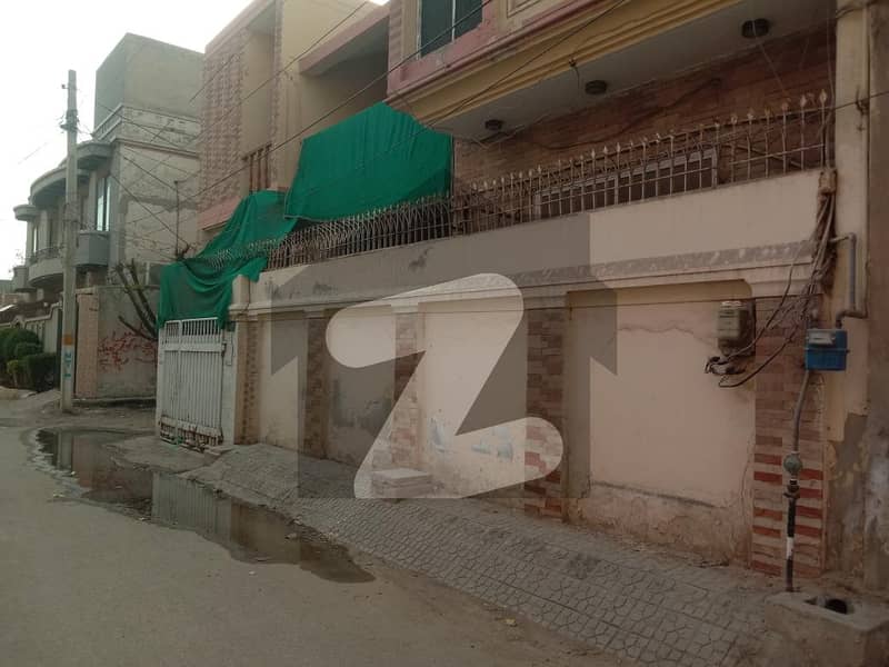 خیابانِ کالونی فیصل آباد میں 4 کمروں کا 7 مرلہ مکان 1.75 کروڑ میں برائے فروخت۔