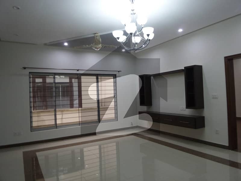 10 Marla House In Central Walait Homes For sale
