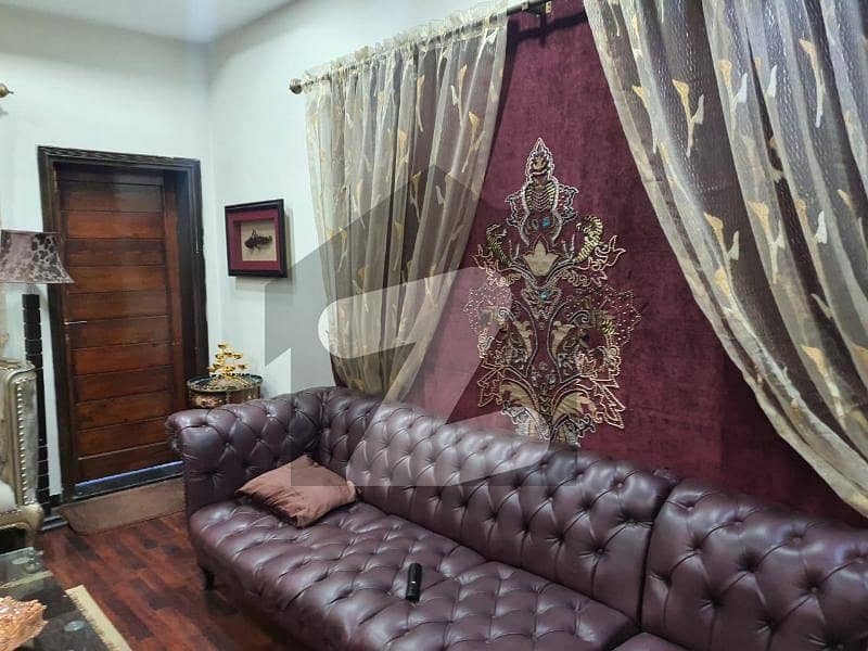 9 Marla Beautiful House ,5 Storey For Sale In Kaghan Colony ,abbotabad