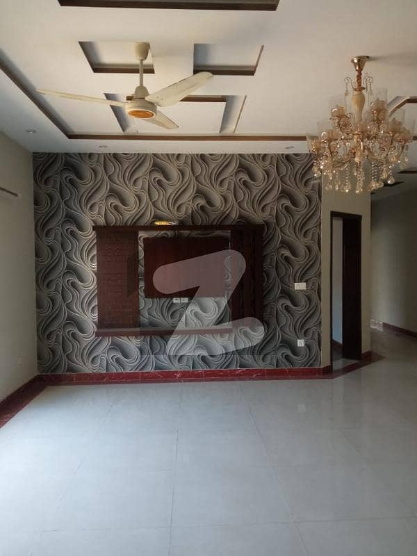 Reasonably-Priced 2250 Square Feet Upper Portion In Pia Housing Scheme - Block A, Lahore Is Available As Of Now