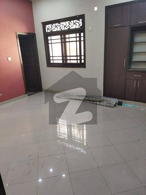 1st Floor Portion With Roof For Sale In North Nazimabad Block L