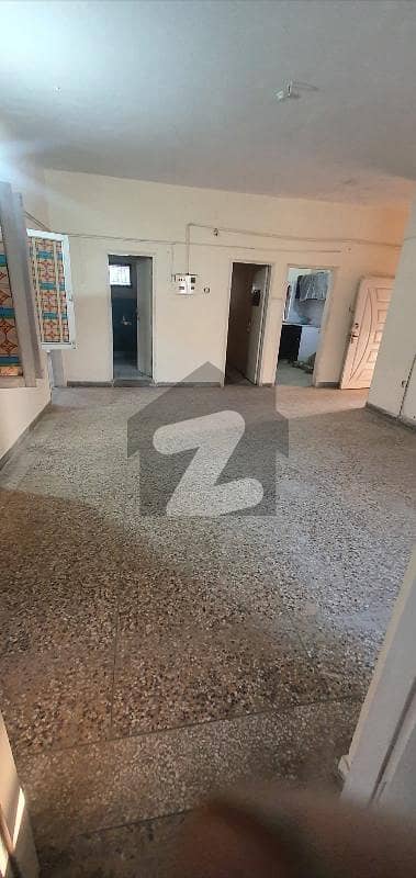 Nazimabad No. 4 3 Bedroom Drawing Lounge Bungalow Full Floor Available For Rent