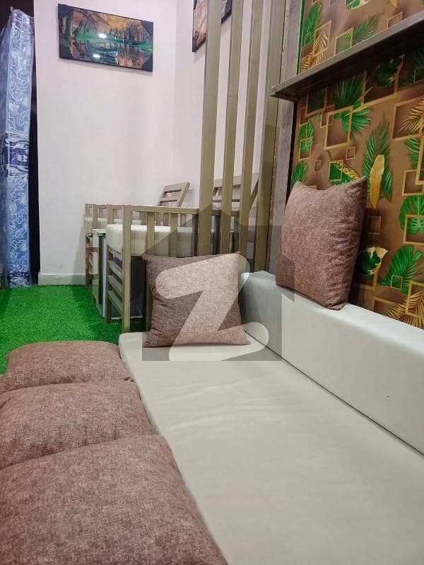 267sqft Flat Full Furnished For Sale In Block H3 Phase-2 Johar Town