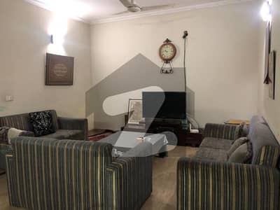 گارڈن ٹاؤن - طارق بلاک گارڈن ٹاؤن لاہور میں 3 کمروں کا 5 مرلہ مکان 75 ہزار میں کرایہ پر دستیاب ہے۔