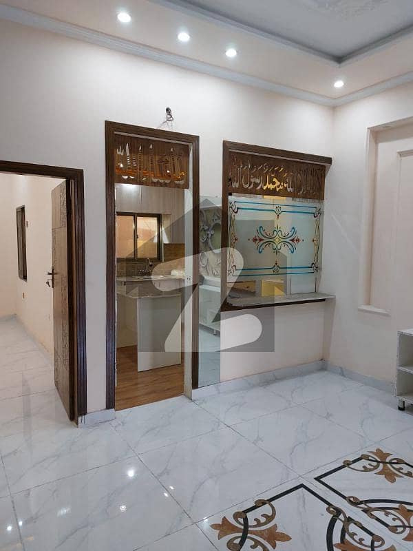 الرحیم گارڈن لاہور میں 2 کمروں کا 5 مرلہ مکان 1.25 کروڑ میں برائے فروخت۔