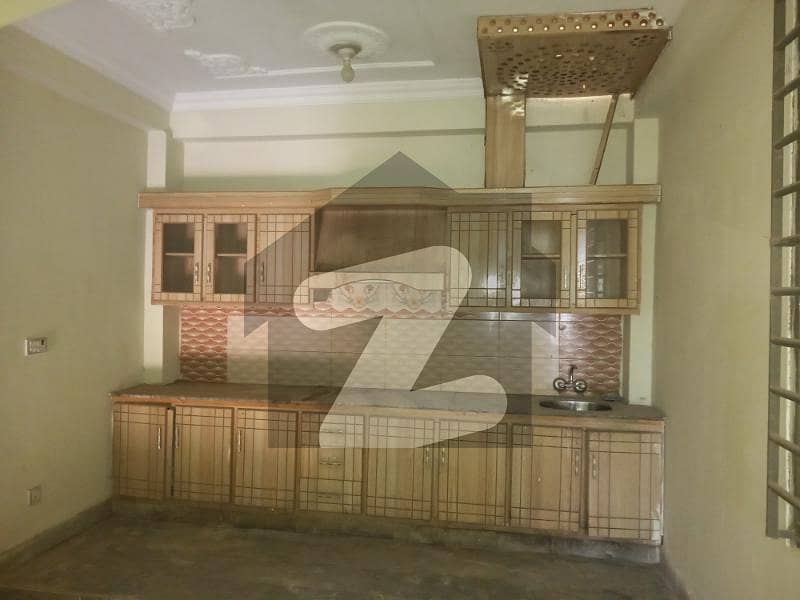 Bachelors Dont Miss This Separate 3 Bedroom Flat Available For Rent In Airport Housing Society Near Wakeel Colony And Gulzare Quid