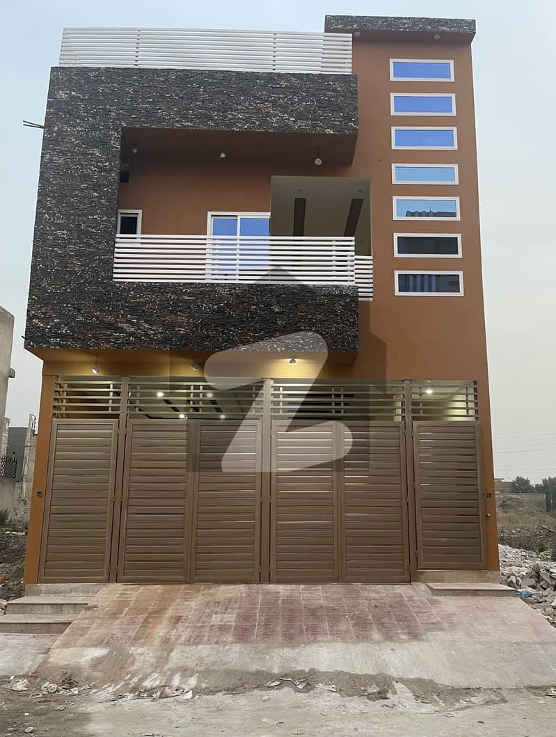 5 Marla House In Regi Model Town Phase 3 - Block C1 Best Option