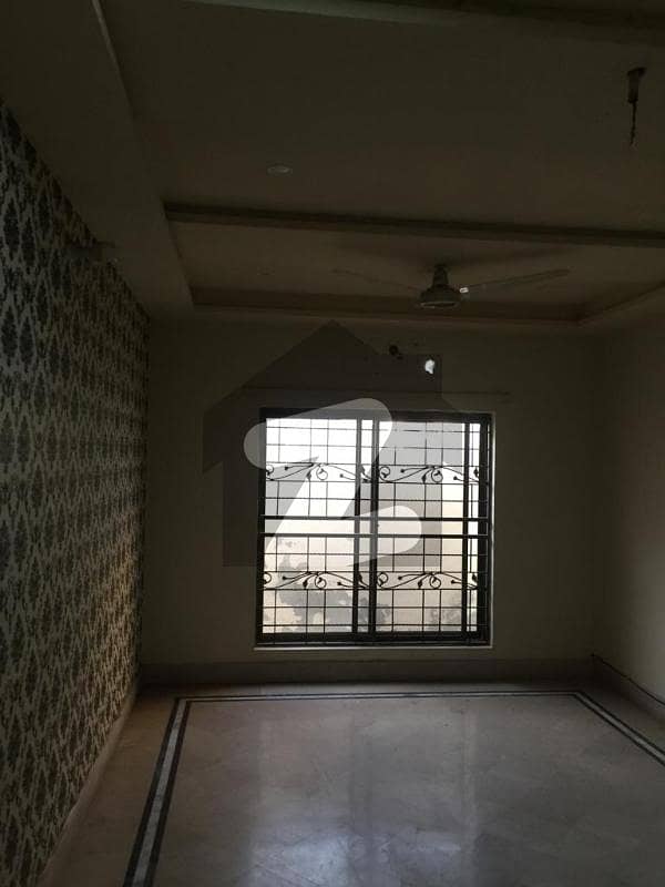 1 Kanal House For Sale In tech Town Satiana Road