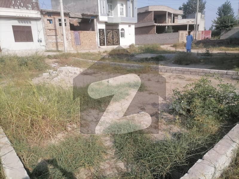 Prime Location 3 Marla Residential Plot In Waliabad For sale