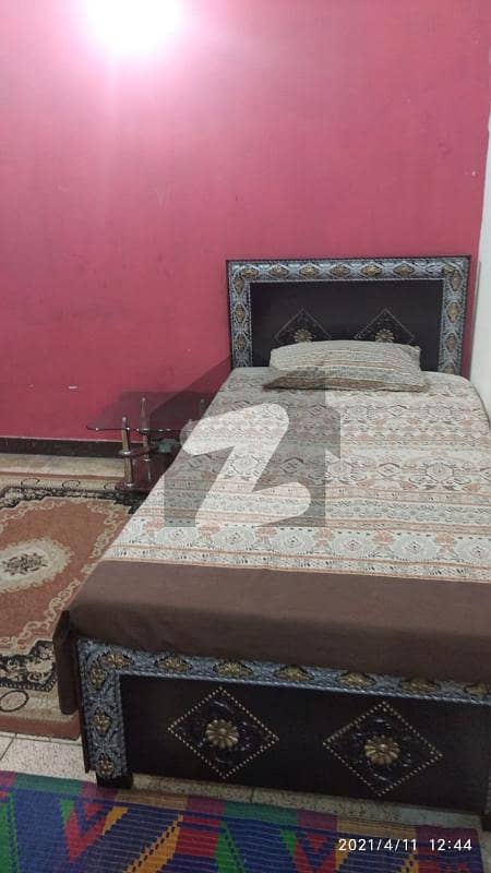 700 Square Feet Flat In Allama Iqbal Town Is Available For Rent