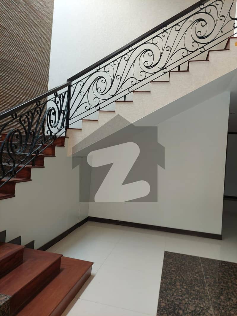 Good 2000 Square Yards House For sale In Hill Park Hill Park, Karachi