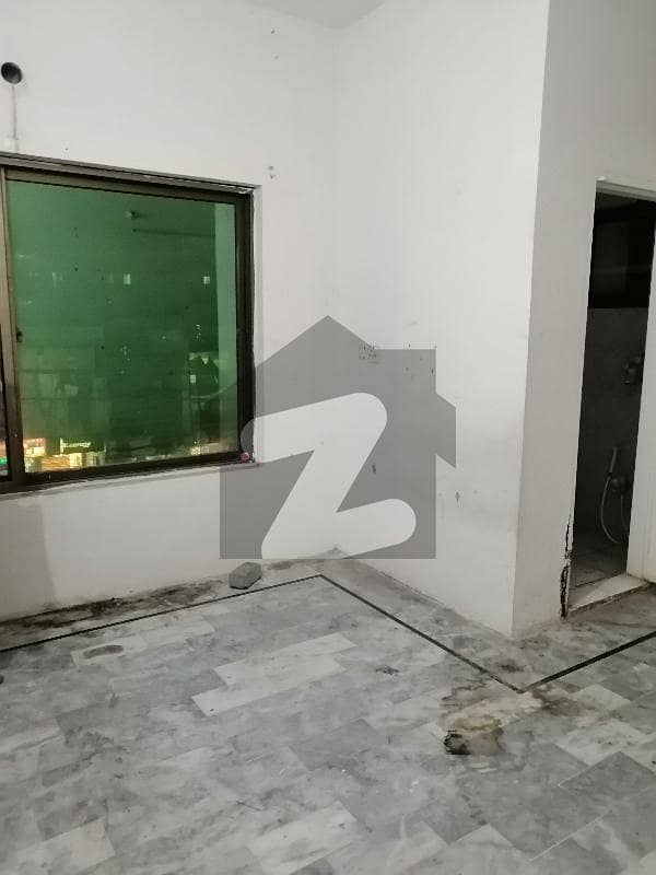 Model Town Link Road Lahore, Flat For Rent, Bachelor And Silant Office Available, 900ft Flat Available For Rent Hot Location,