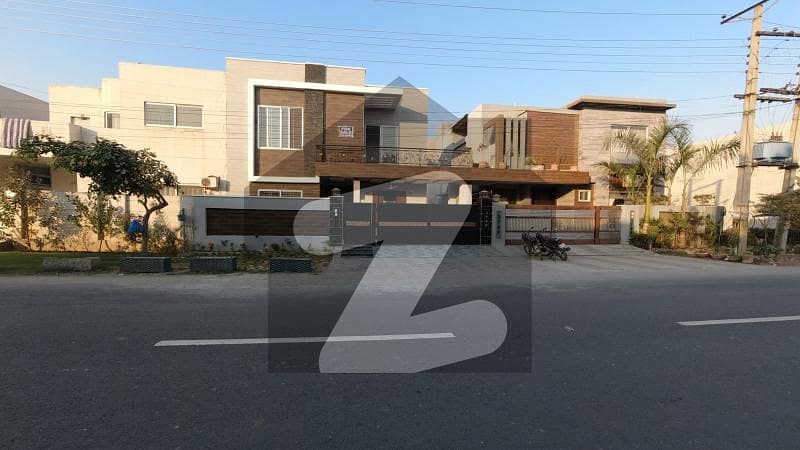 10 Marla House Is Available For Sale In State Life Housing Society Phase 1 Block F Lahore