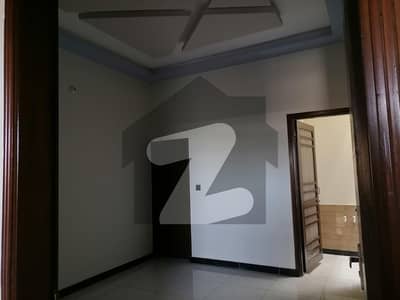 شادمان ٹاؤن - سیکٹر 14 / بی شادمان نارتھ ناظم آباد کراچی میں 2 کمروں کا 4 مرلہ بالائی پورشن 22 ہزار میں کرایہ پر دستیاب ہے۔