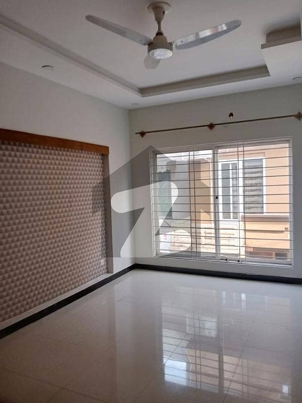 10 Marla House For Rent In Bahria Town Phase 4 Rawalpindi