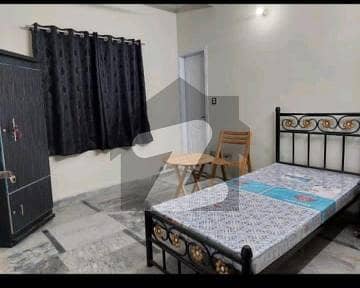 100 Square Feet Flat For rent In Beautiful Jail Road