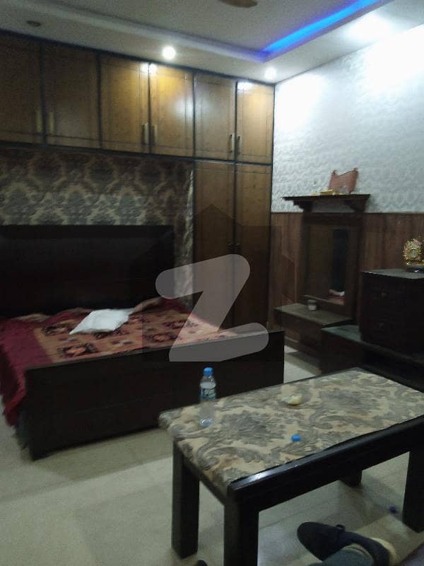 والٹن روڈ لاہور میں 3 کمروں کا 2 مرلہ مکان 15 ہزار میں کرایہ پر دستیاب ہے۔