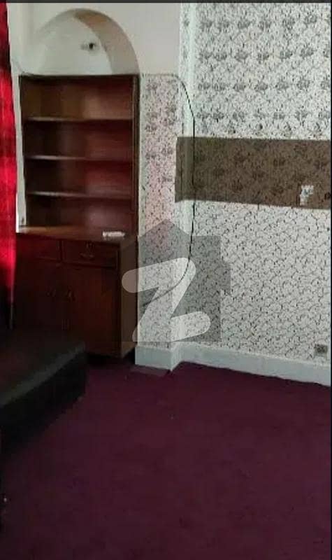 Furnished Rooms Behind Main Boulevard Allama Iqbal Town Lahore