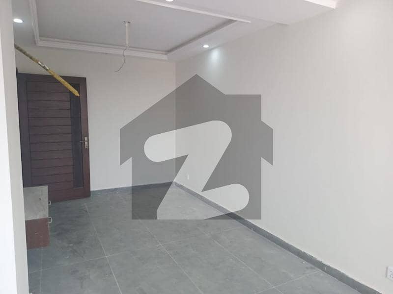 1 Bed Apartment For Rent Available - Overseas B Bahria Town Lahore
