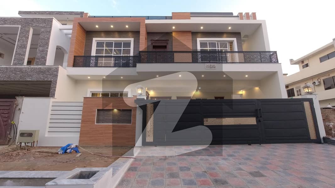 3200 Sq. feet House For Sale In Islamabad