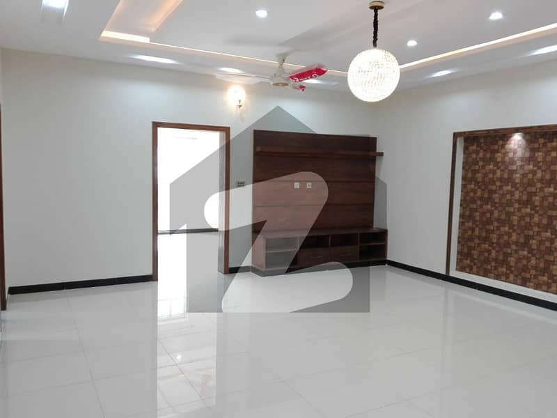 1000 Square Feet Upper Portion For rent In D-12