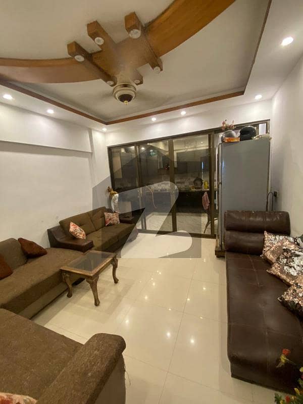 اَپر غزری غِزری کراچی میں 3 کمروں کا 4 مرلہ فلیٹ 45 ہزار میں کرایہ پر دستیاب ہے۔