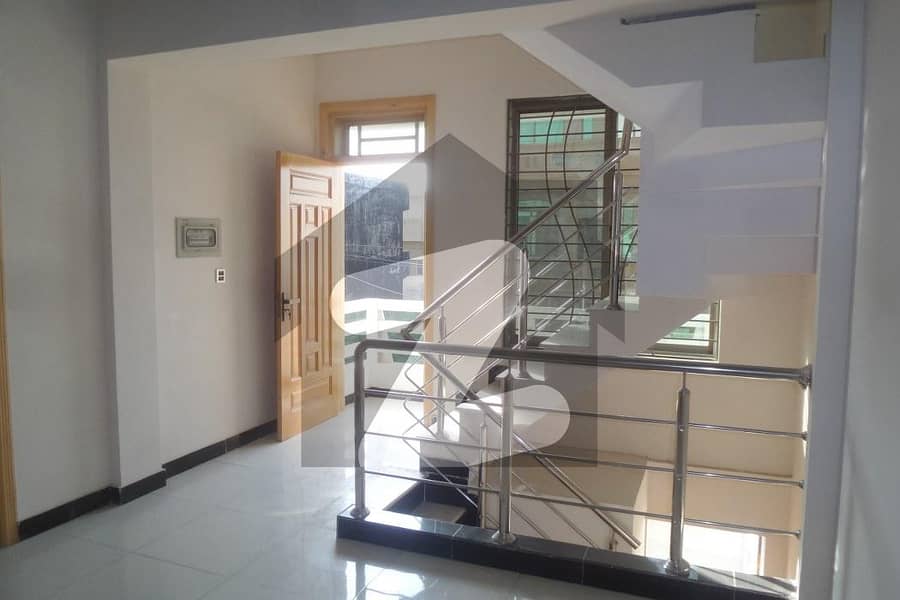 1500 Square Feet House available for sale in G-8/2, Islamabad