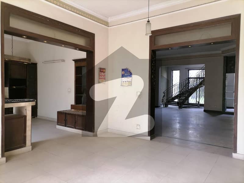 1 Kanal House Is Available In Model Town - Block G