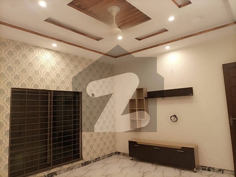1 Kanal Upper Portion For Rent At Prime Location | Slightly Used House