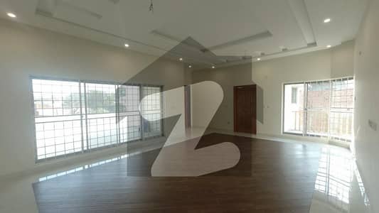 2 Kanal Double Storey House Is Available For Sale In Mohlanwal Multan Road Lahore
