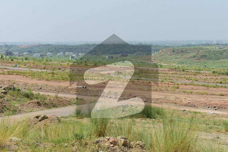 DHA VALLEY sector ROSE Size 8 marla balloted plot available for sale