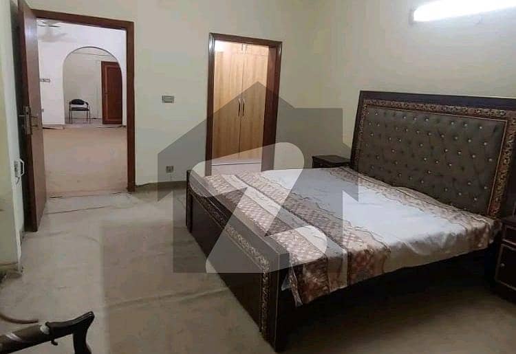 Upper Portion Of 1 Kanal Available For rent In Faisal Town - Block C