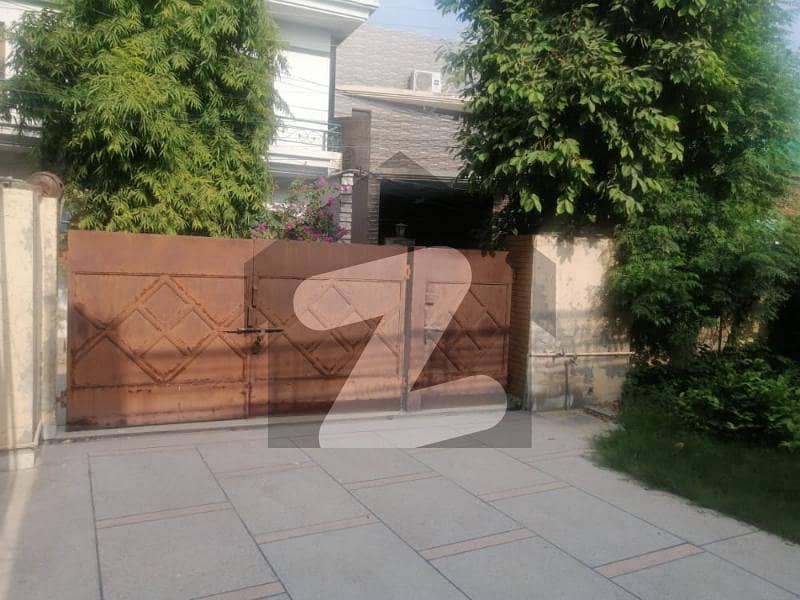 One Kanal Beautiful House For Sale New Super Town Lahore New Super Town