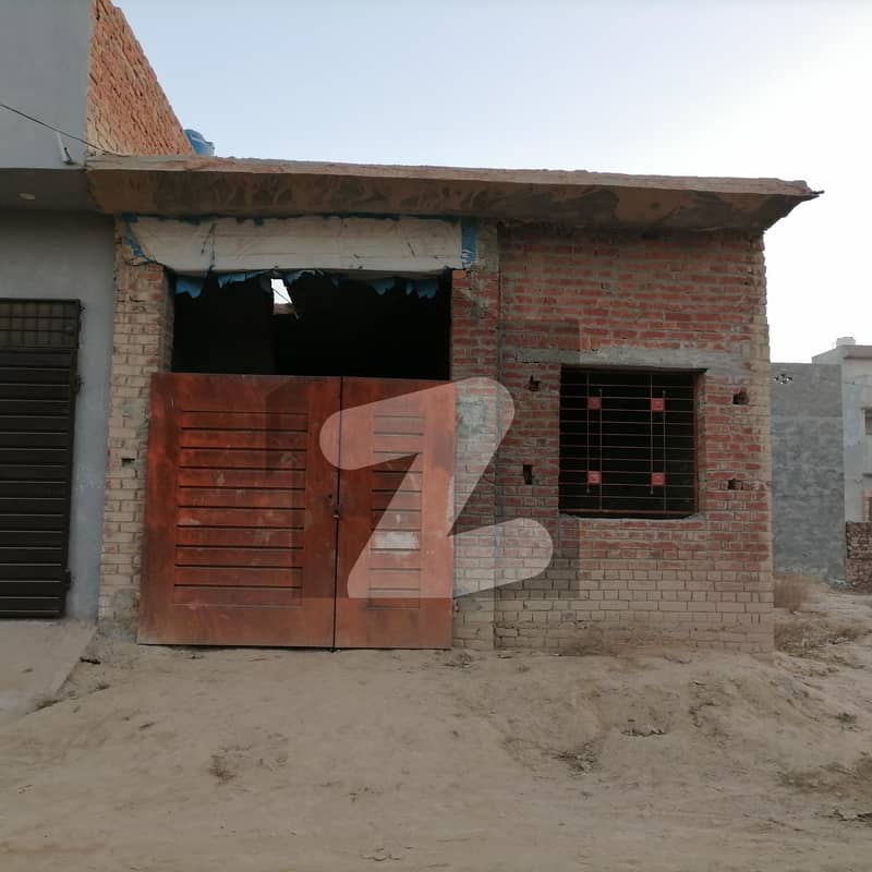 2.3 Marla House For sale In Chak 85/6-R