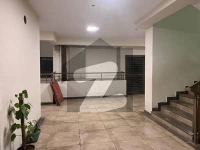 4 Bed Dd Flat For Rent In Gold Line Residency Gulistan-e-jauhar Block 16a