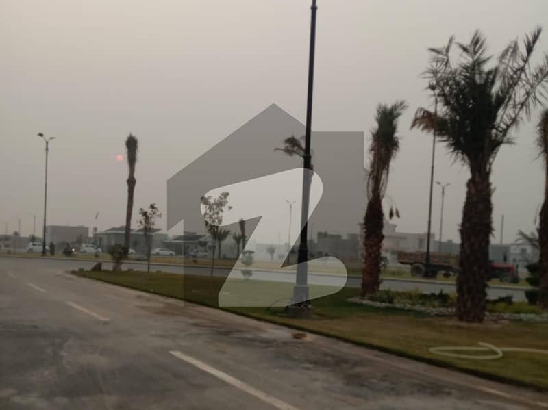 Looking For A Residential Plot In Usman Town Looking For A Residential Plot In Usman Town