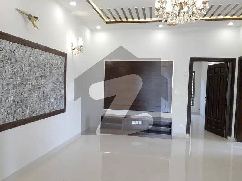 600 Square Feet Spacious Flat Is Available In G-13/4 For rent