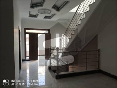 150 Square Yards House In Wadhu Wah Road Is Available