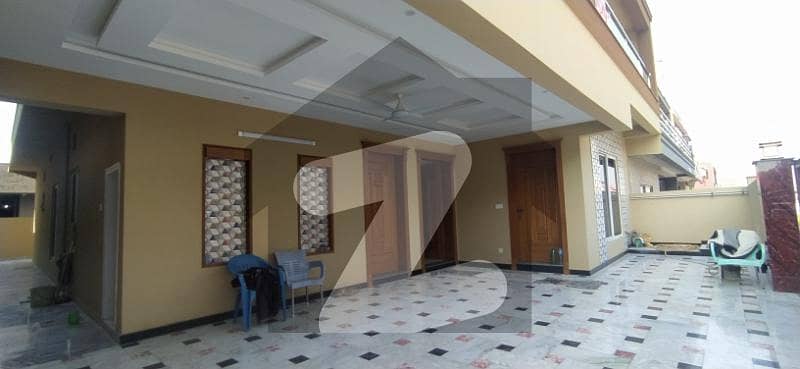 میڈیا ٹاؤن ۔ بلاک بی میڈیا ٹاؤن راولپنڈی میں 6 کمروں کا 12 مرلہ مکان 4.9 کروڑ میں برائے فروخت۔