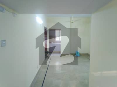 پی ای سی ایچ ایس بلاک 6 پی ای سی ایچ ایس جمشید ٹاؤن کراچی میں 4 کمروں کا 9 مرلہ زیریں پورشن 4.5 کروڑ میں برائے فروخت۔ پی ای سی ایچ ایس بلاک 6 پی ای سی ایچ ایس جمشید ٹاؤن کراچی میں 4 کمروں کا 9 مرلہ زیریں پورشن 4.5 کروڑ میں برائے فروخت۔