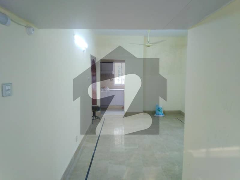 1600 Square Feet Flat Is Available For sale In Shaheed Millat Road