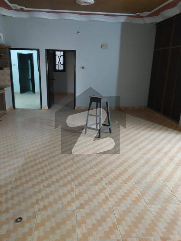 1530 Square Feet Upper Portion For Rent Is Available In Shamsi Society