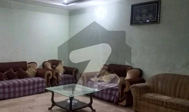 علامہ اقبال ٹاؤن ۔ مہران بلاک علامہ اقبال ٹاؤن لاہور میں 5 کمروں کا 10 مرلہ مکان 2.65 کروڑ میں برائے فروخت۔
