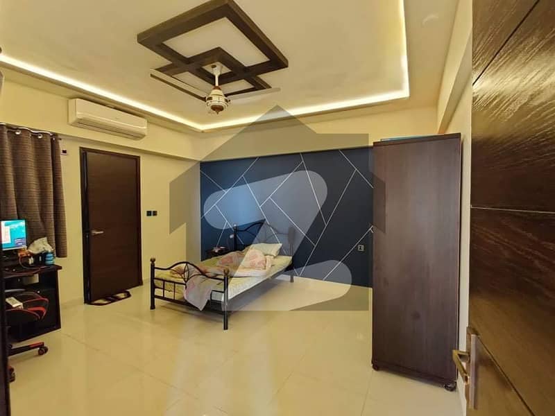 نارتھ ناظم آباد ۔ بلاک اے نارتھ ناظم آباد کراچی میں 4 کمروں کا 8 مرلہ زیریں پورشن 2 کروڑ میں برائے فروخت۔