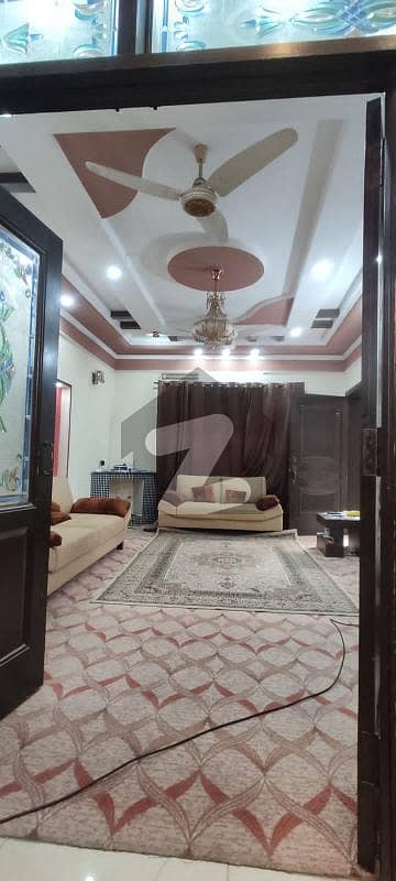 10 Marla House In Iqbal Town