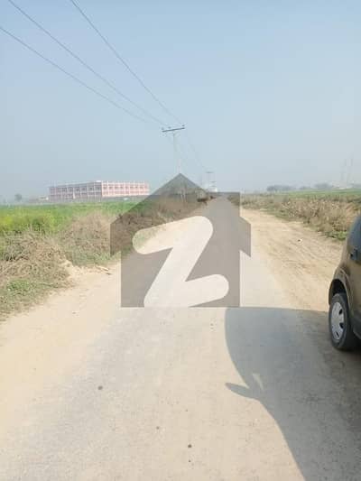 شامکے بھٹیاں لاہور میں 75 کنال کمرشل پلاٹ 75 کروڑ میں برائے فروخت۔